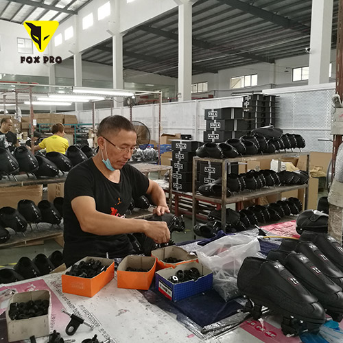 FOX brand quad roller skates factory for women-8